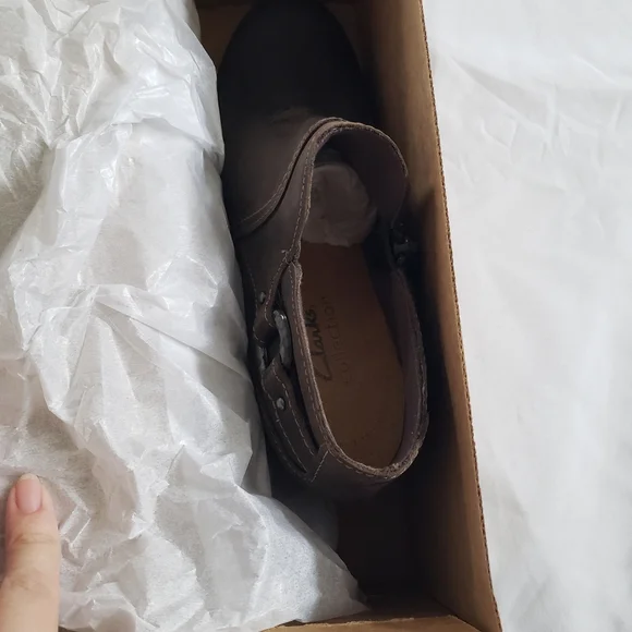 Women's Charleton Grace Buckled Ankle Booties - Picture 16 of 16